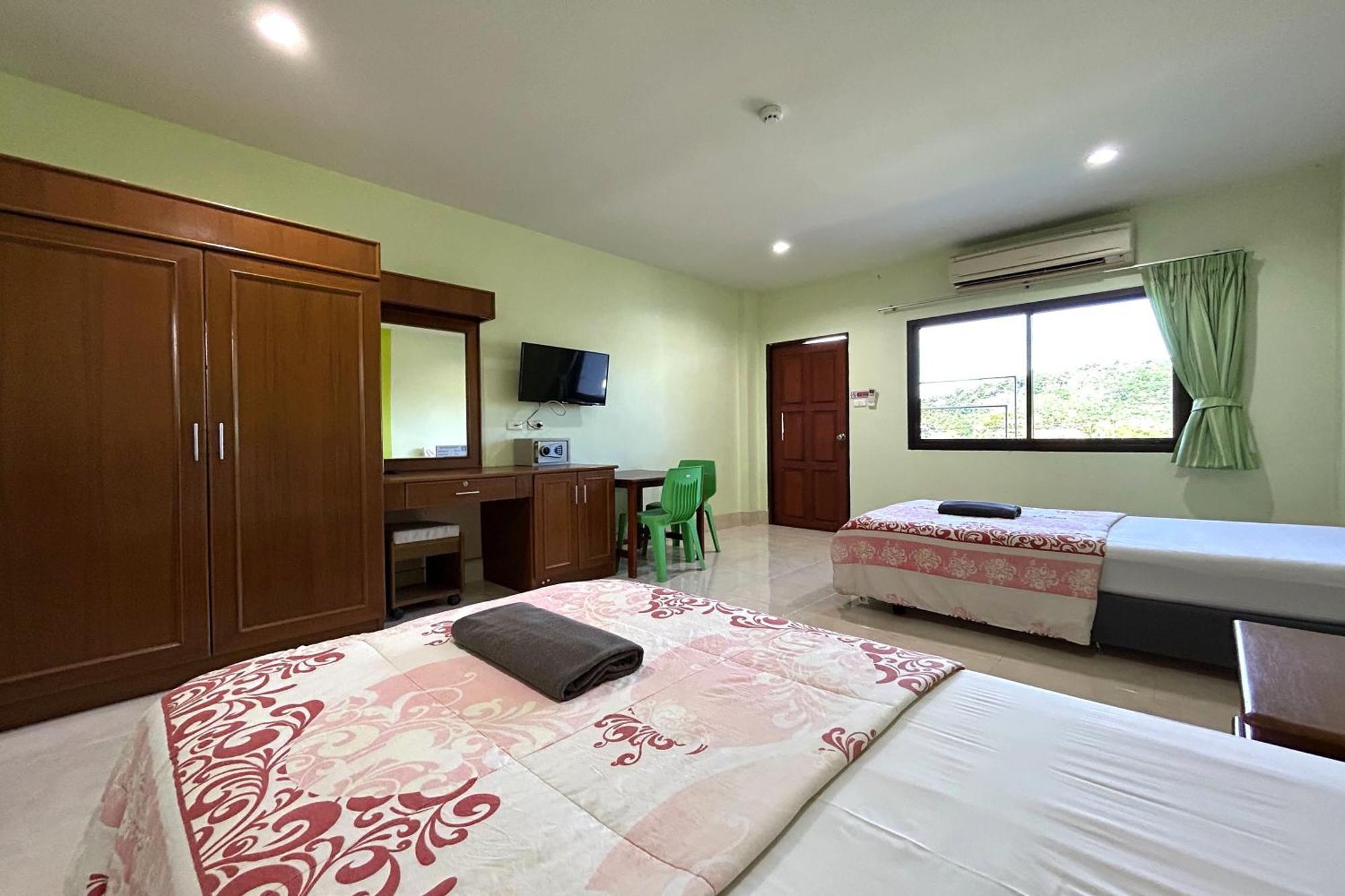 Sb Park Mansion Hotel Phuket Exterior photo