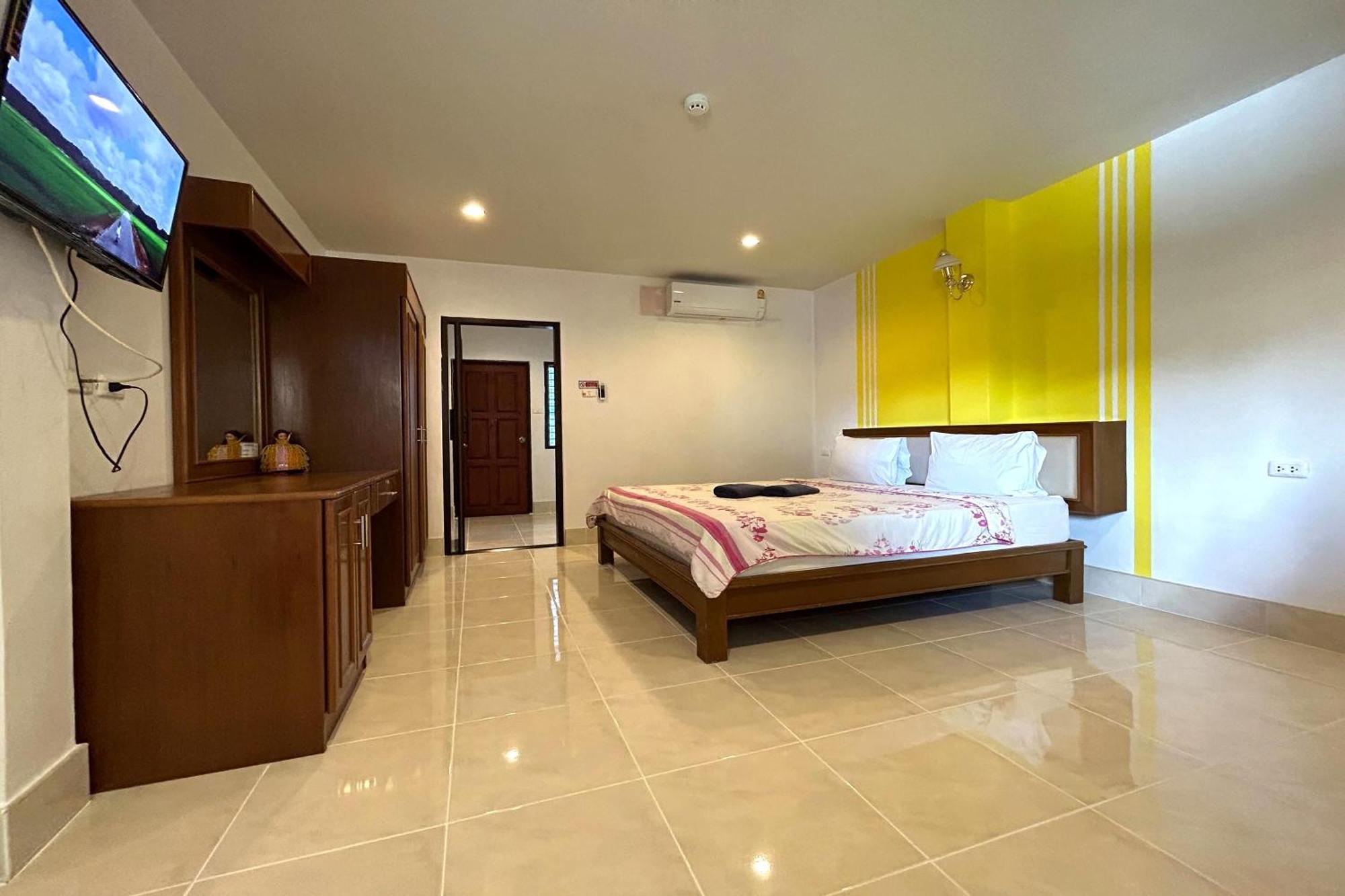 Sb Park Mansion Hotel Phuket Exterior photo